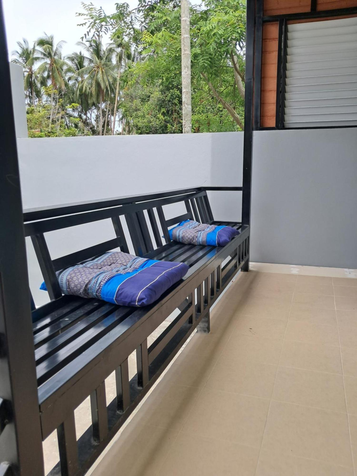 World Citizen Guesthouse Baan Tai Exterior photo